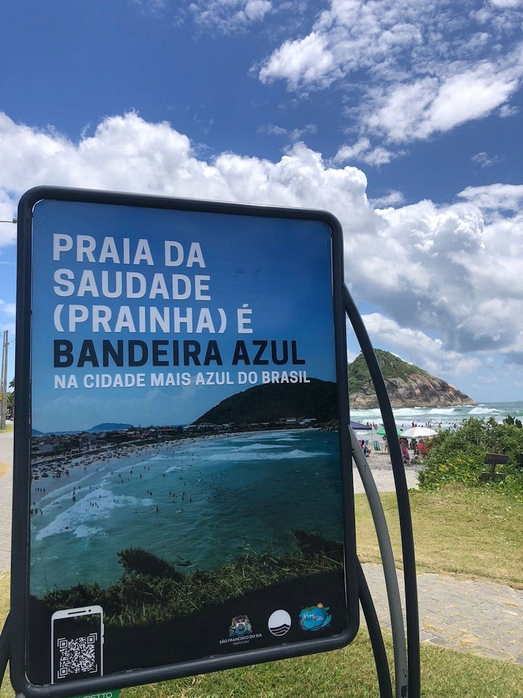 Casa de Praia Brisa do Oceano com Piscina Privativa - São Francisco do Sul