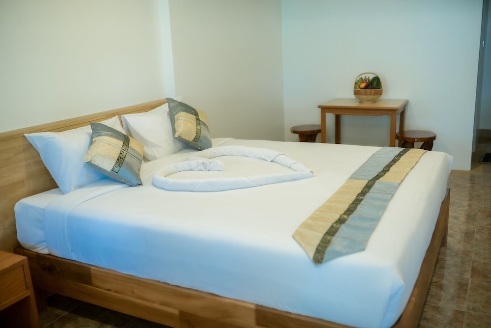 Coconut Grove Hotel Samui - Hostel