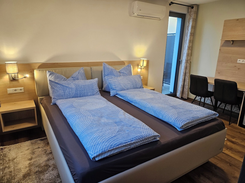 Rana's B&B
