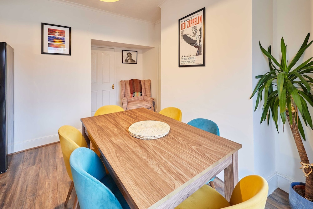 Host Stay By The Sea