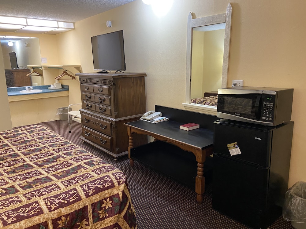 Corbin Vacations - Corbin Inn - Property Image 12