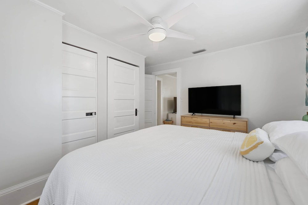 The Pearl Unit B, Stay for 4