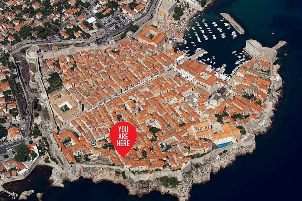 Apartments Foteza