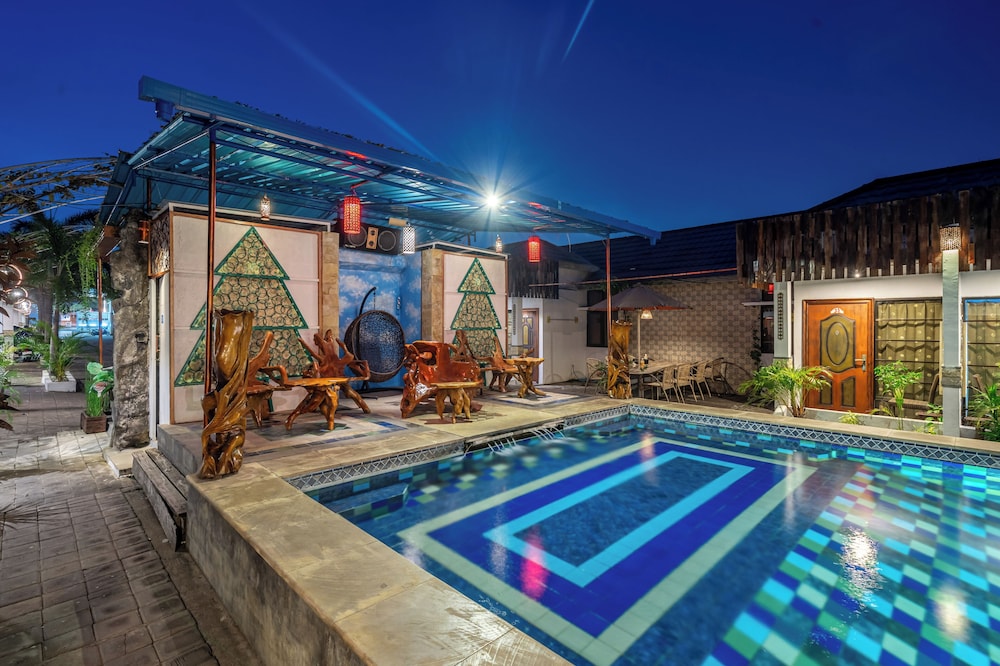 Senyum Bali inn