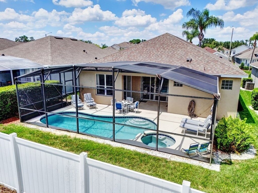 4br Resort Villa W/ Pool & Spa Close To Disney 4 Bedroom Villa