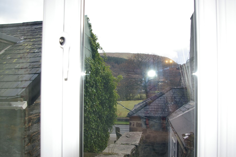 Elen's Castle Hotel