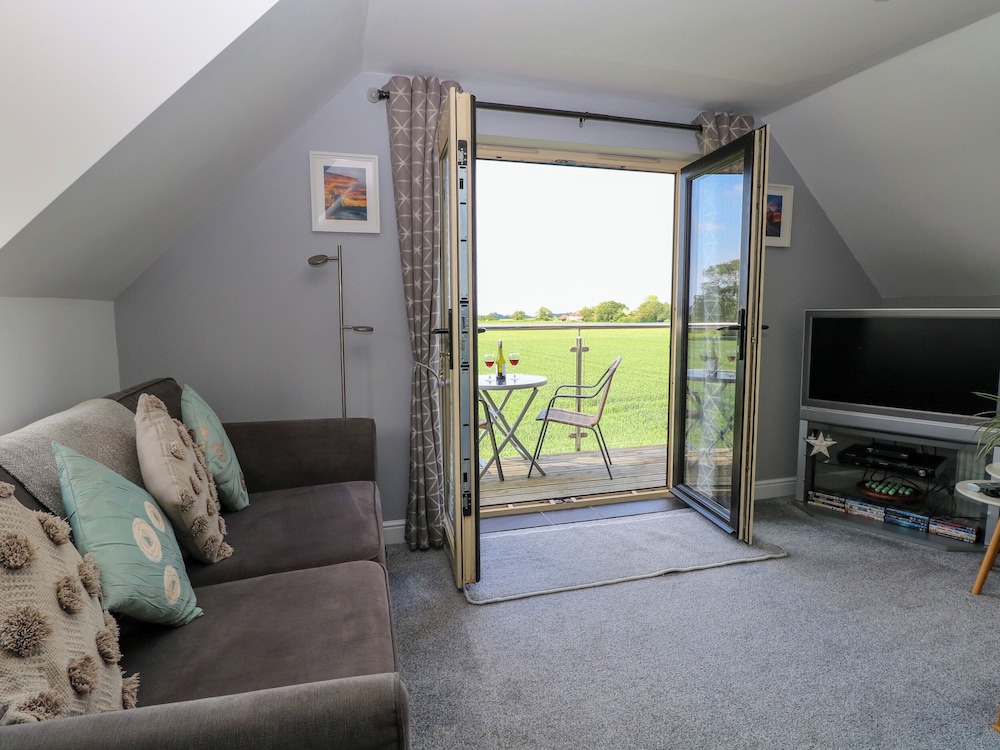 Spinney's Den