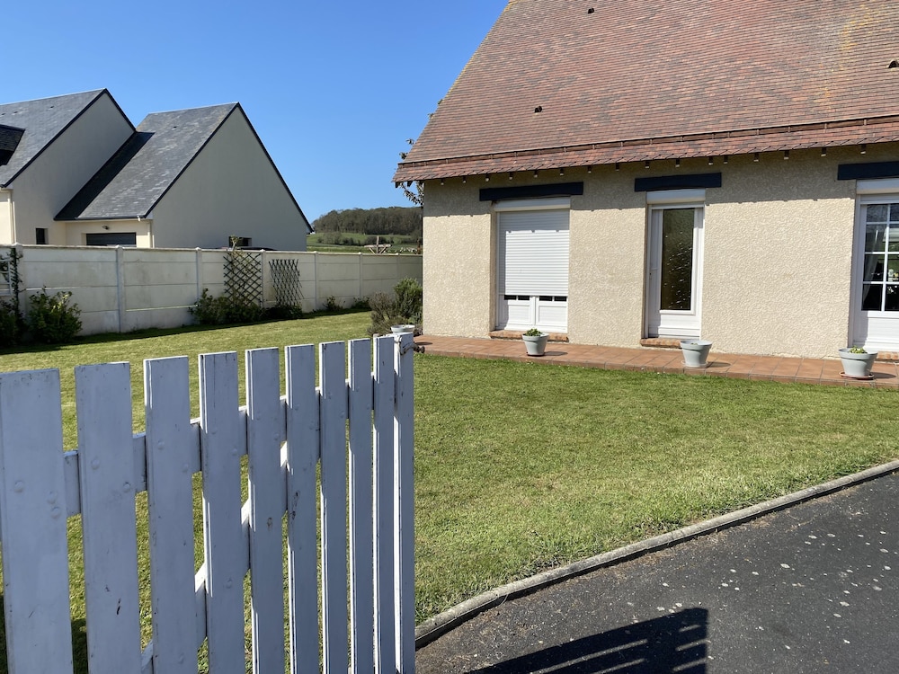 B&B gîte de Saint COME de Fresne view 2