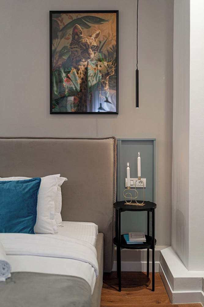 Trendy & Private City Studios Near Cismigiu & Calea Victoriei