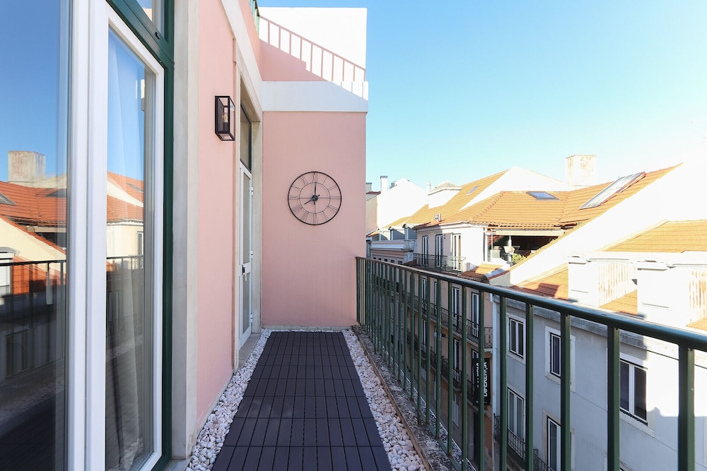 Rato Prime Terrace BY Homing