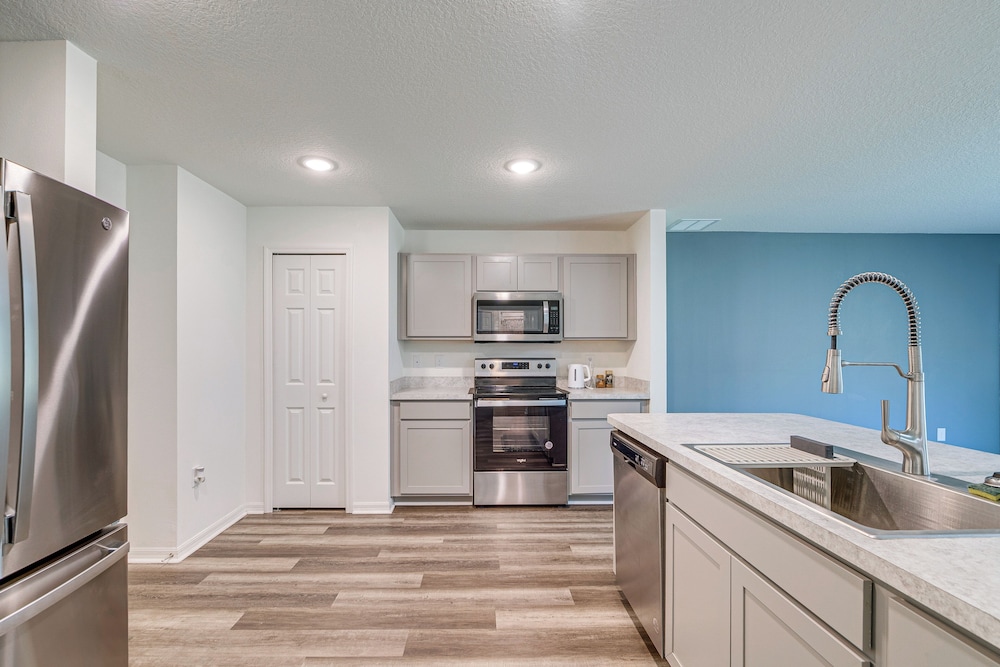 Yard Space & Games: Pet-friendly Ocala Retreat