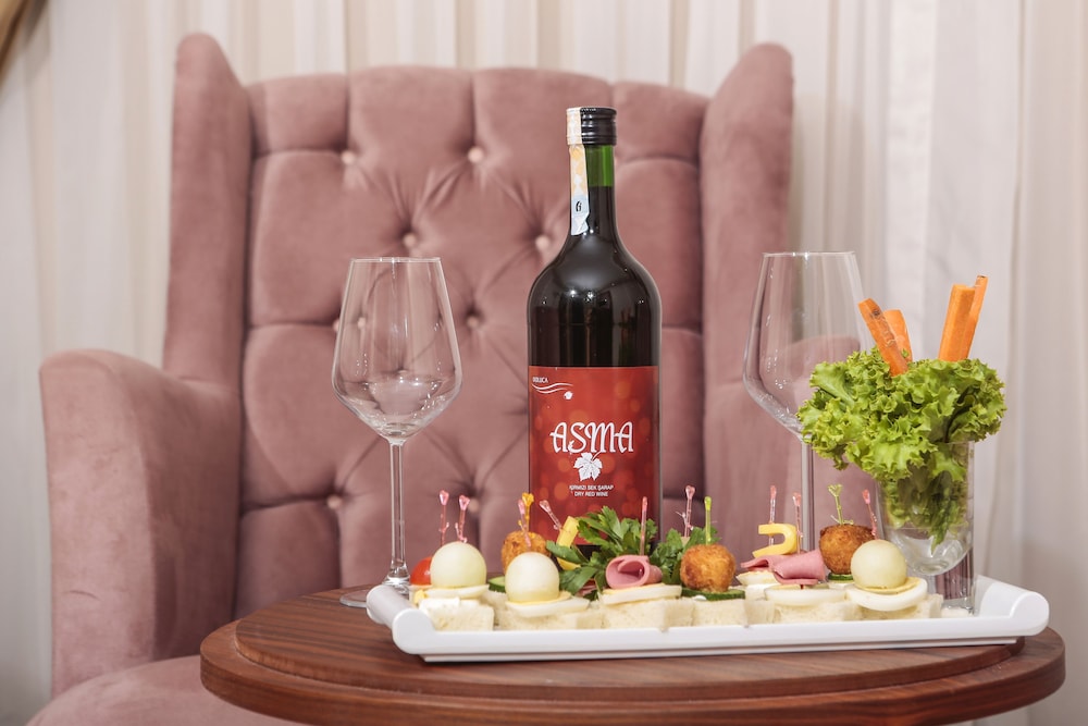 J'adore Deluxe Hotel & Spa