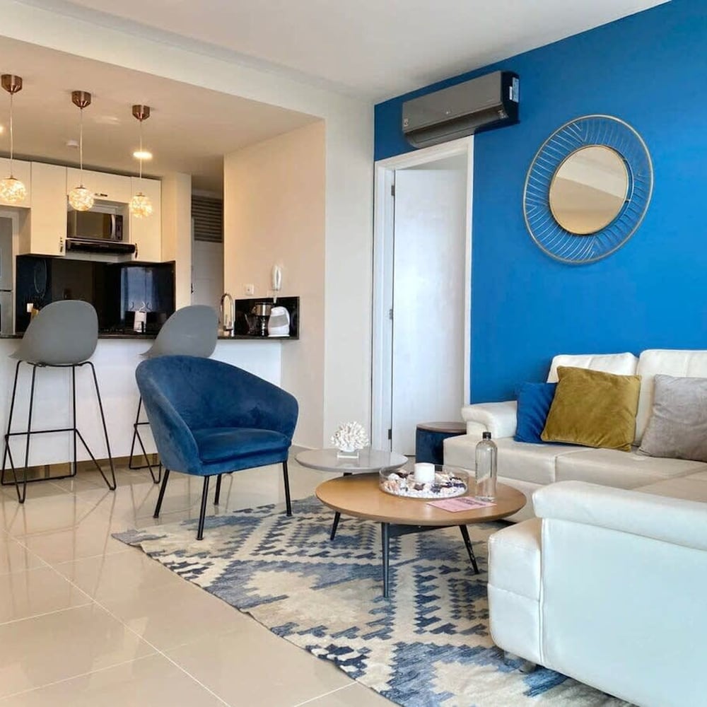 w Stunning 2BR w Pool n AC in Sunny Cartagena