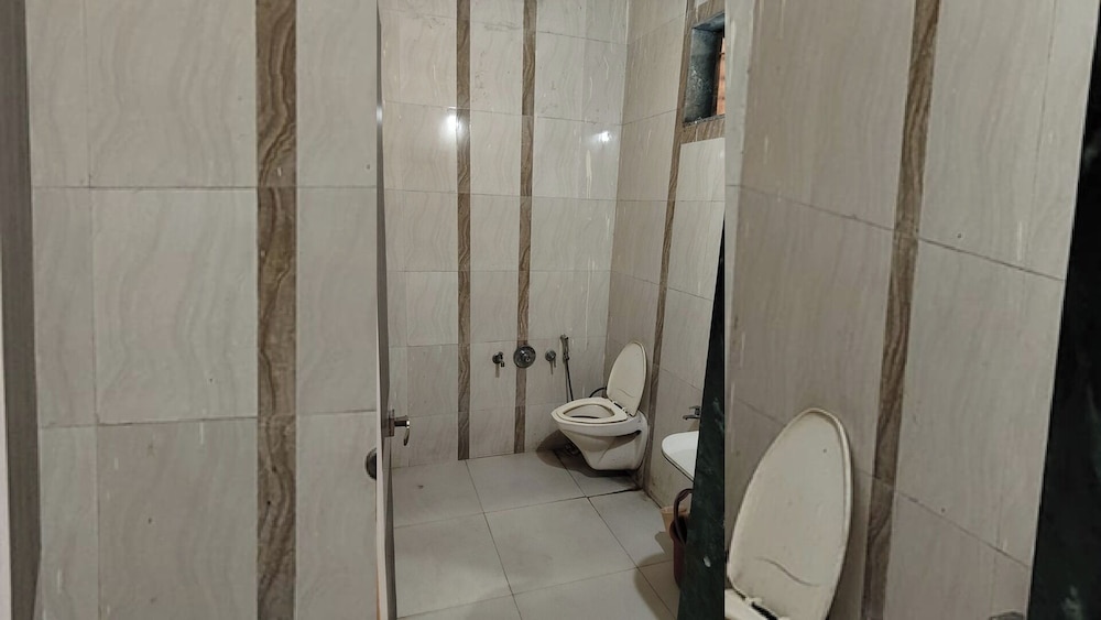 Mangal Murti Hotels Pvt. Ltd.