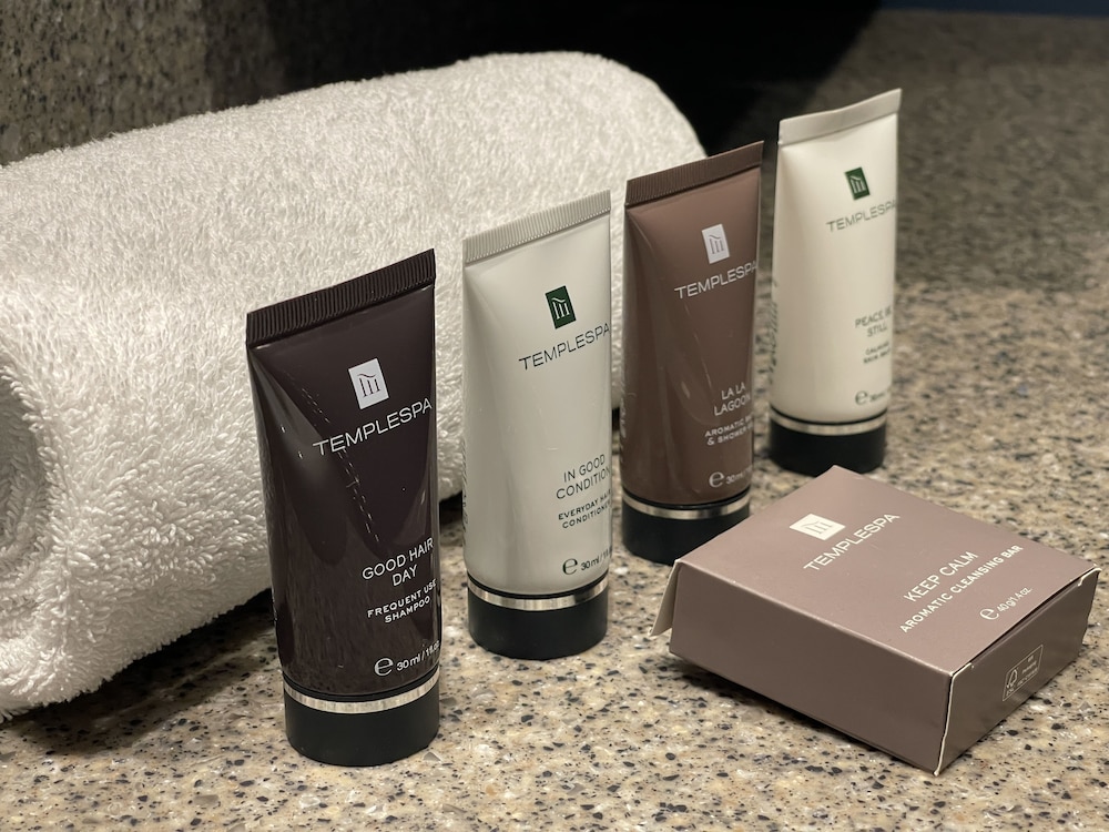 Doncaster Vacations - Hex Wildlife Hotel - Property Image 4