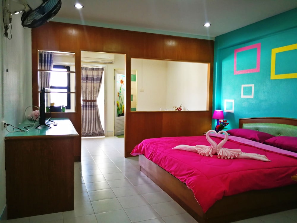 Benjamart Residence
