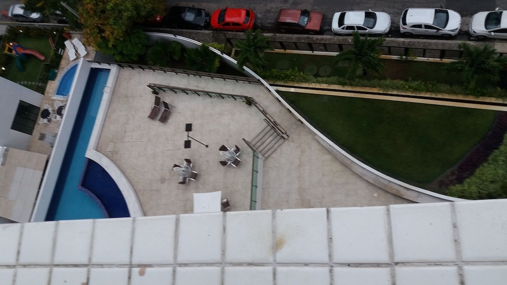 Excelente flat em Setúbal, Boa Viagem 1Q 3 pessoas. Conforto e ótima localização PM802