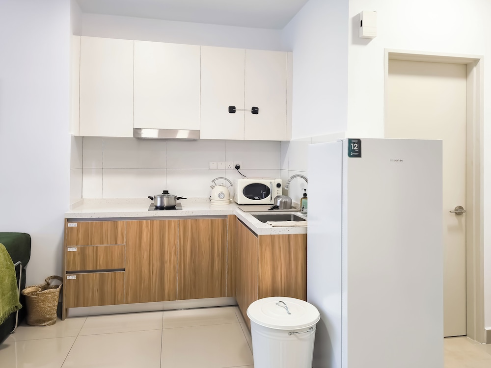Kuchai Sentral by Manhattan Group