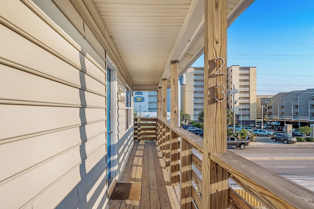 Gulf View 23