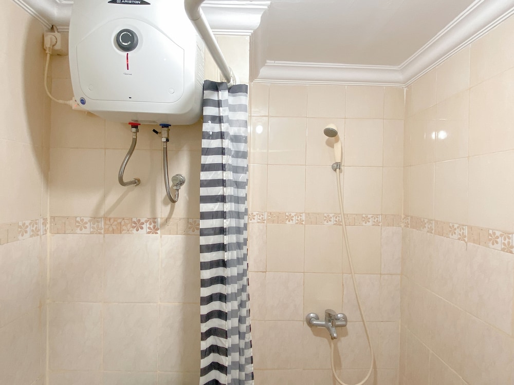 Warm And Good Studio Room At Park View Condominium Apartment