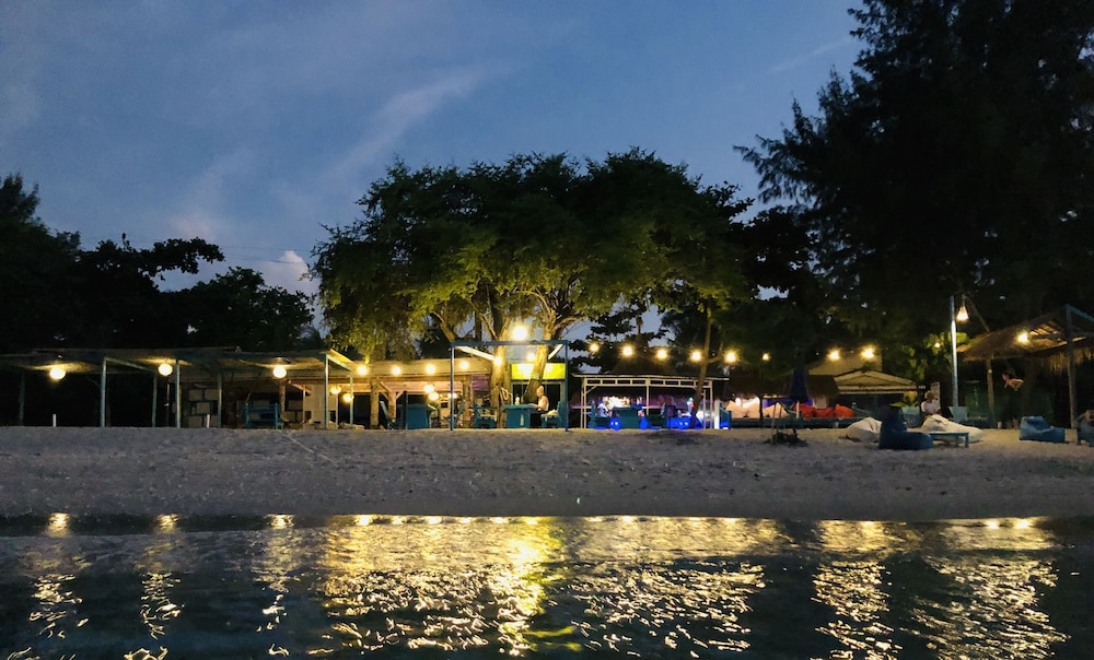 Pelangi Cottages and Restaurant