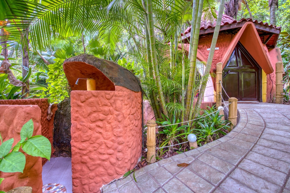 Ylang Ylang Beach Resort