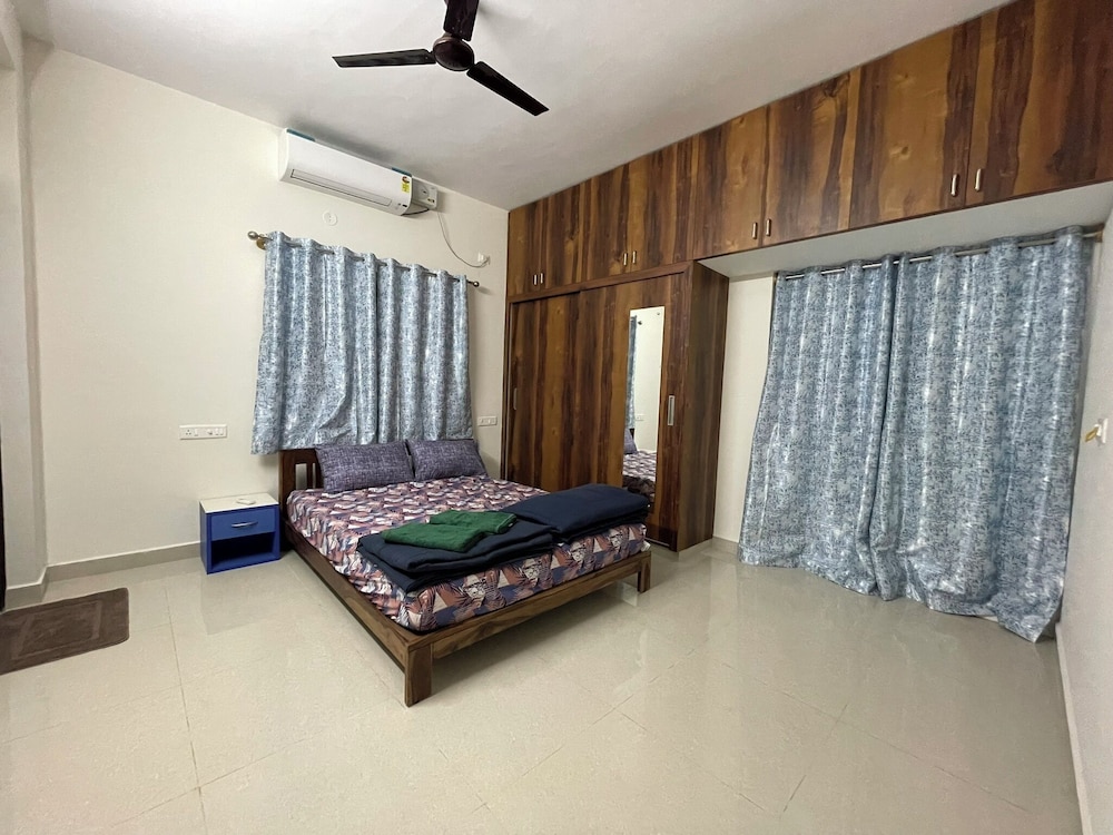 SSN HomeStays in Bangalore Near La Casa