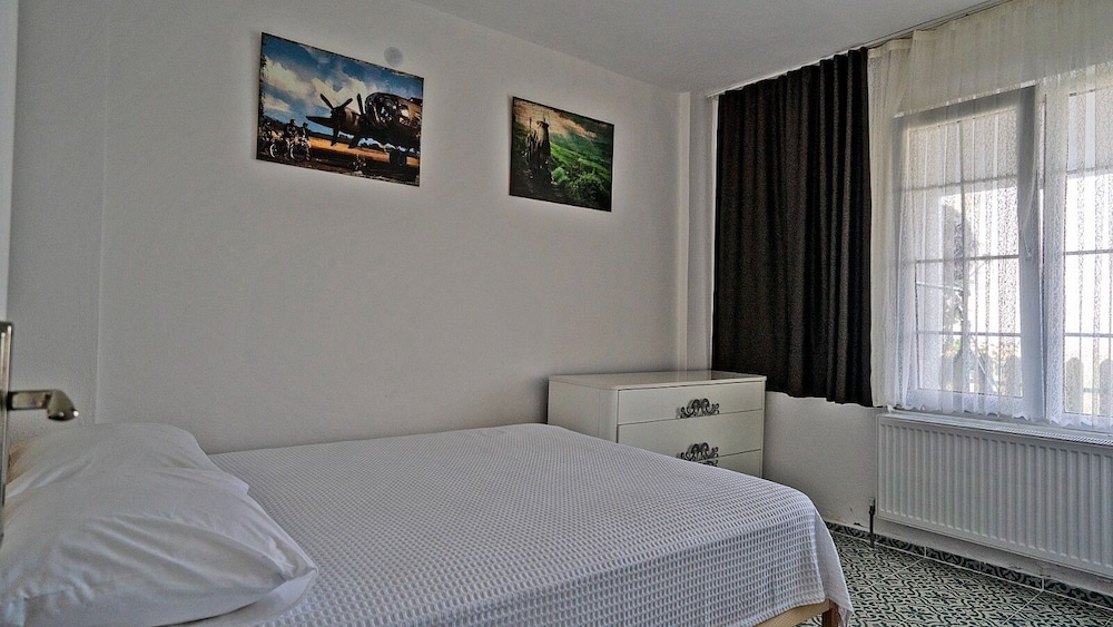 Kahraman Apart view 3
