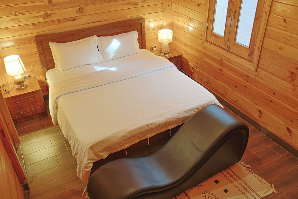 jory chalets