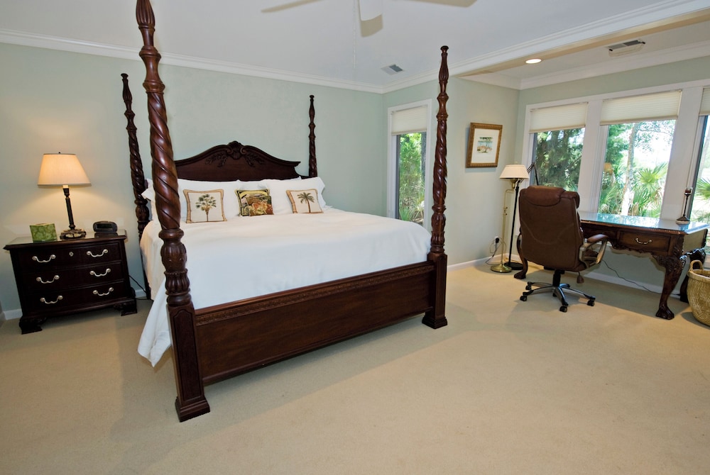 2 Gull Point Road at The Sea Pines Resort view 4