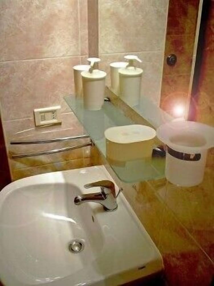 Galilei Guest House