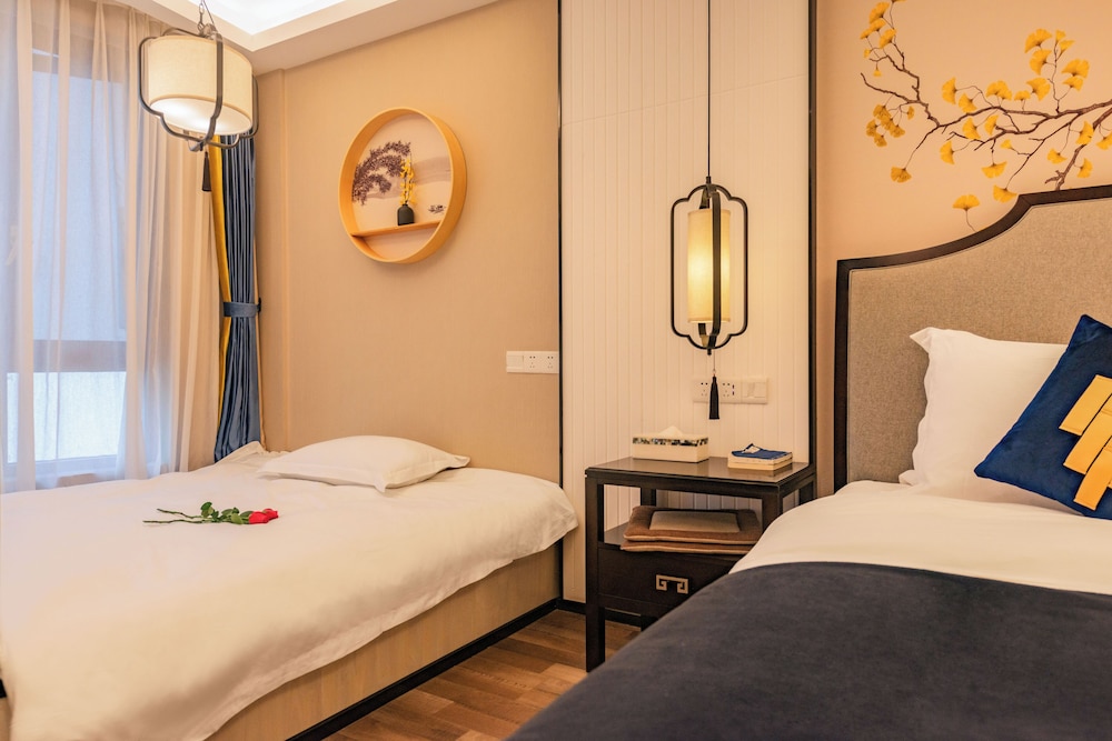 Li River Resort Villa Hotel