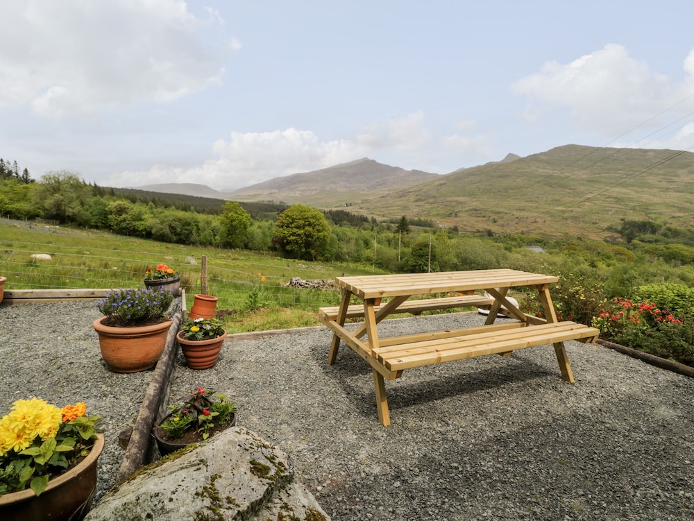 Snowdon Vista Cabin view 4