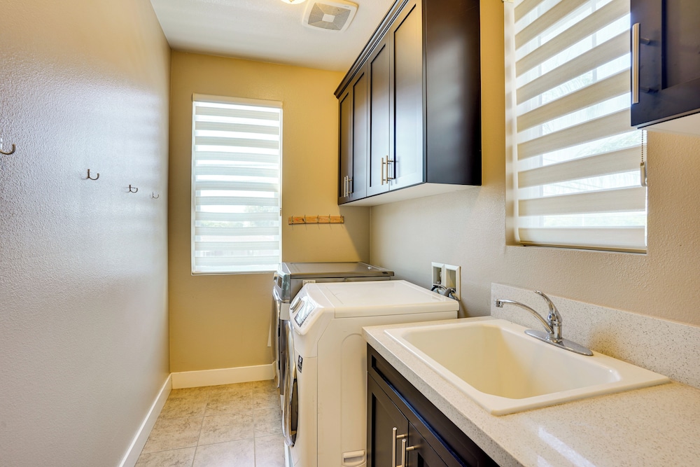 3 Mi to Disneyland: Home w/ Hot Tub + Game Room
