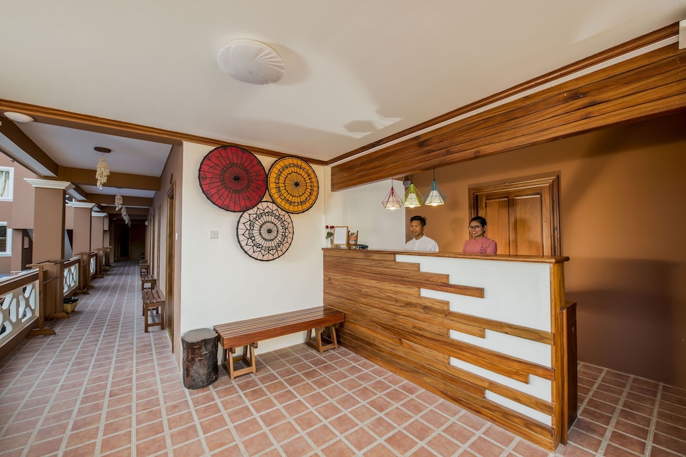 Traveller Lodge Ngapali by River Top - Hostel view 2