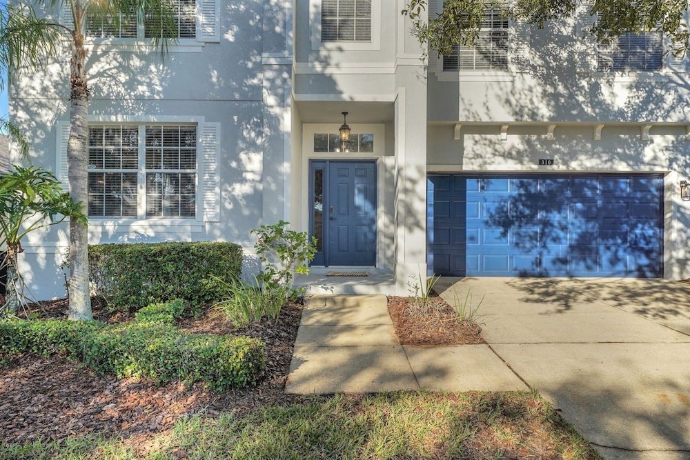 310hc-west Haven 5 Bedroom Home