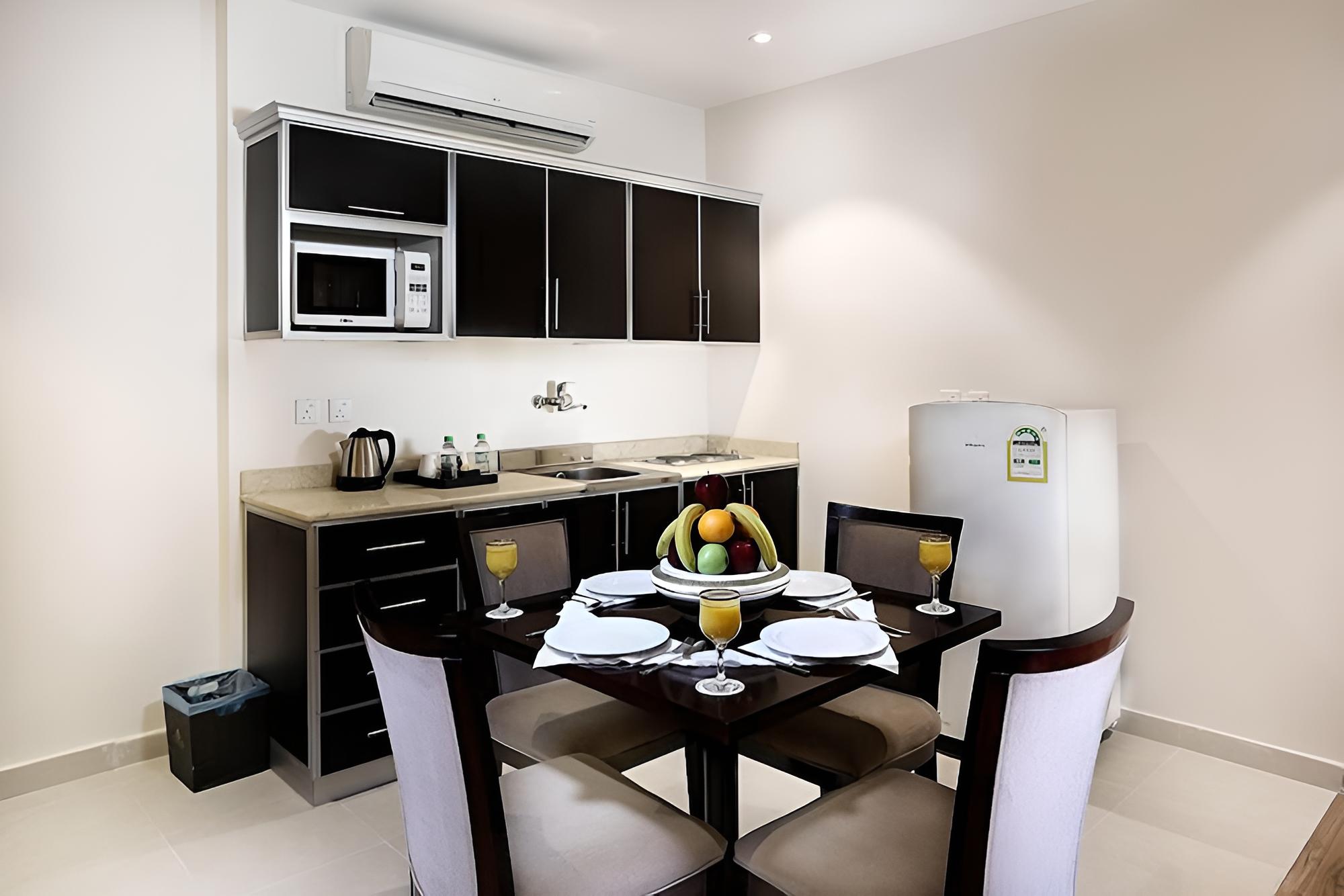 Towlan Suites 3