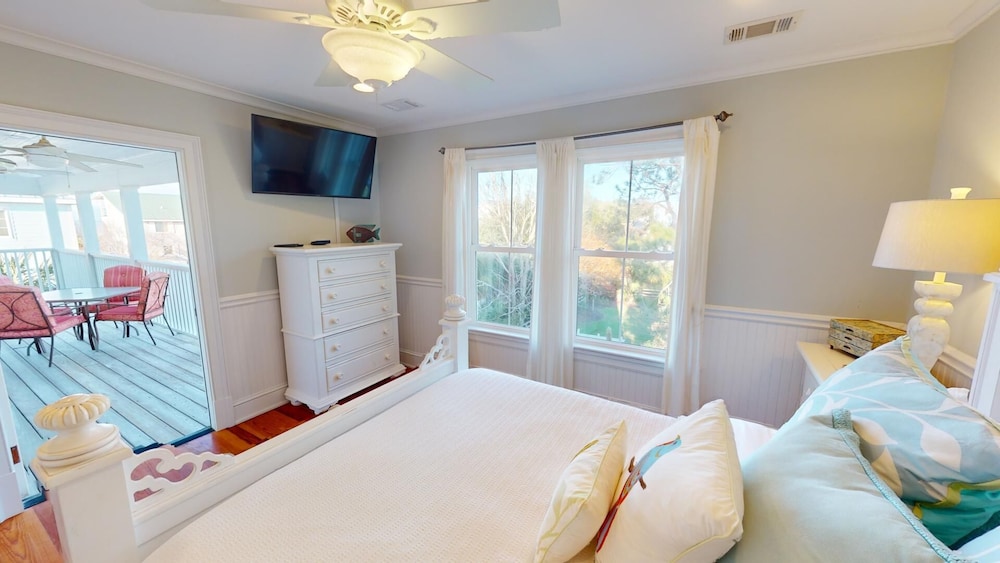 6 Waterside Walk by Tybee Vacation Rentals