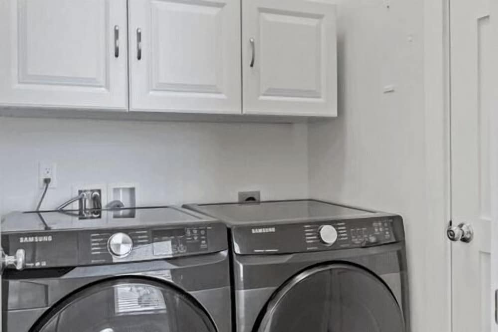 30A Shady Palms by Avantstay Boat-friendly w/ Heated Pool
