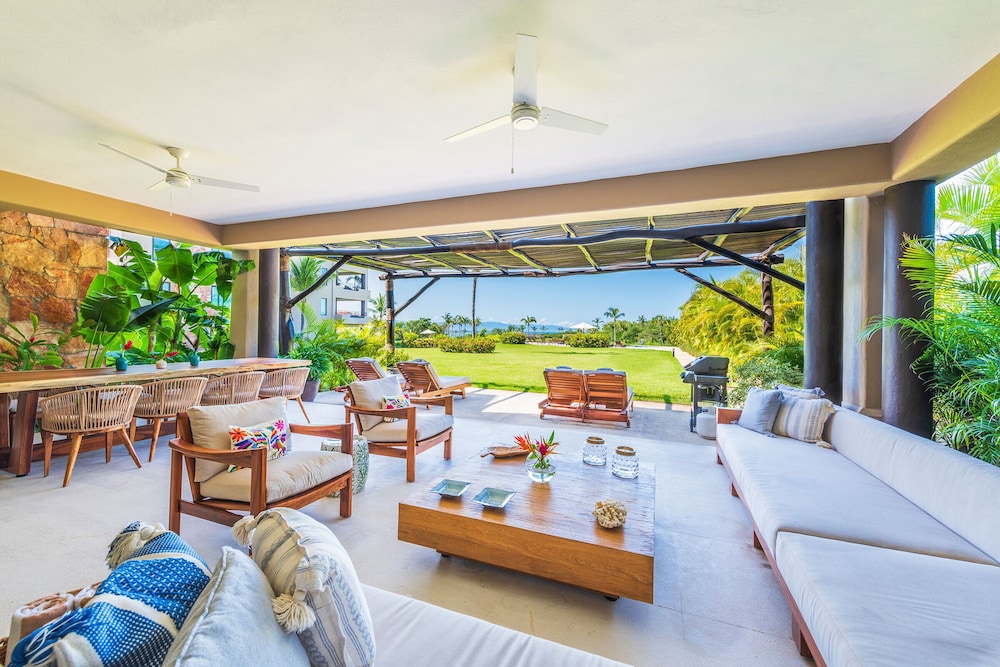 Riviera Nayarit Vacations - Luxurious 4 Bedroom Condo - Property Image 5