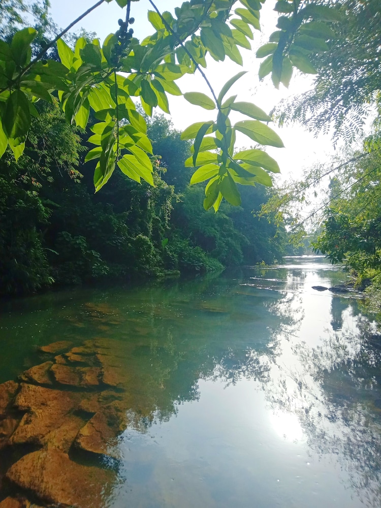 Ban Kiangnam Resort