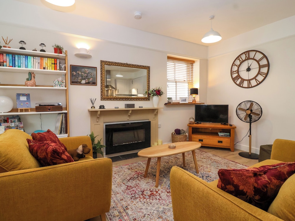 Hardings Cottage