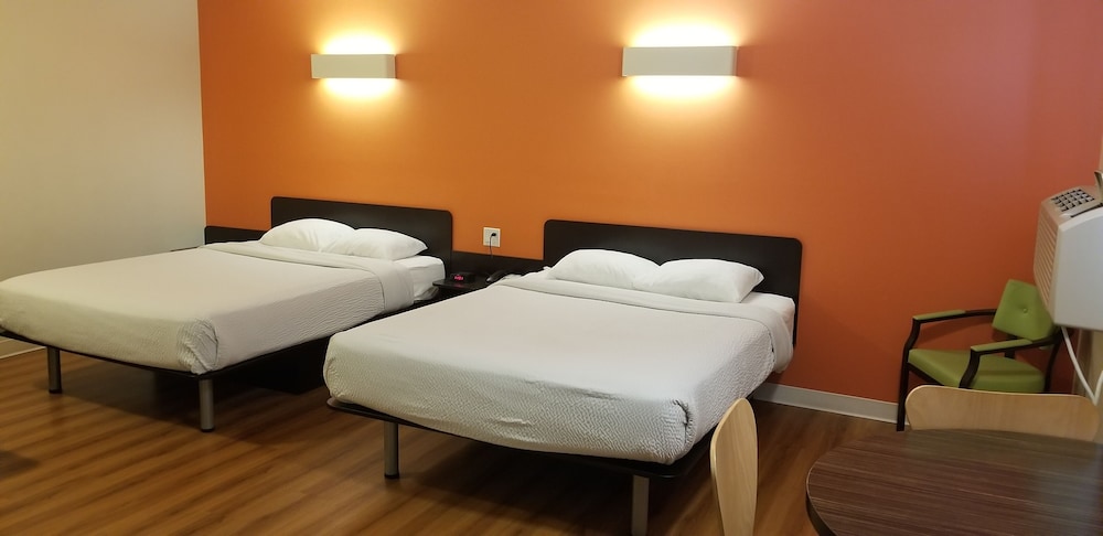 Joys Inn