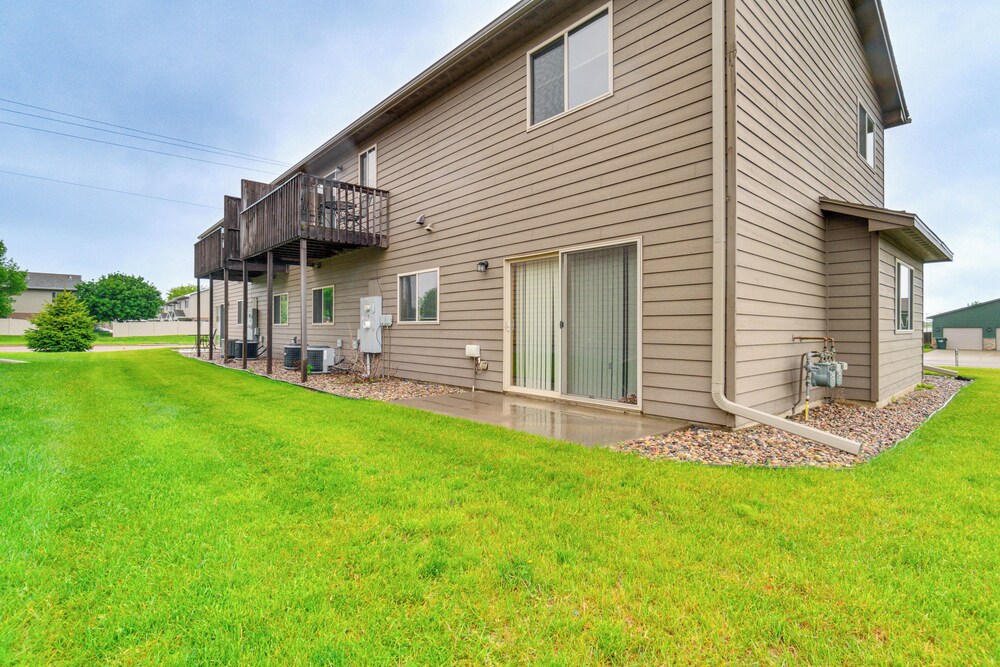 Cozy Sioux Falls House - Walk to Park! view 4