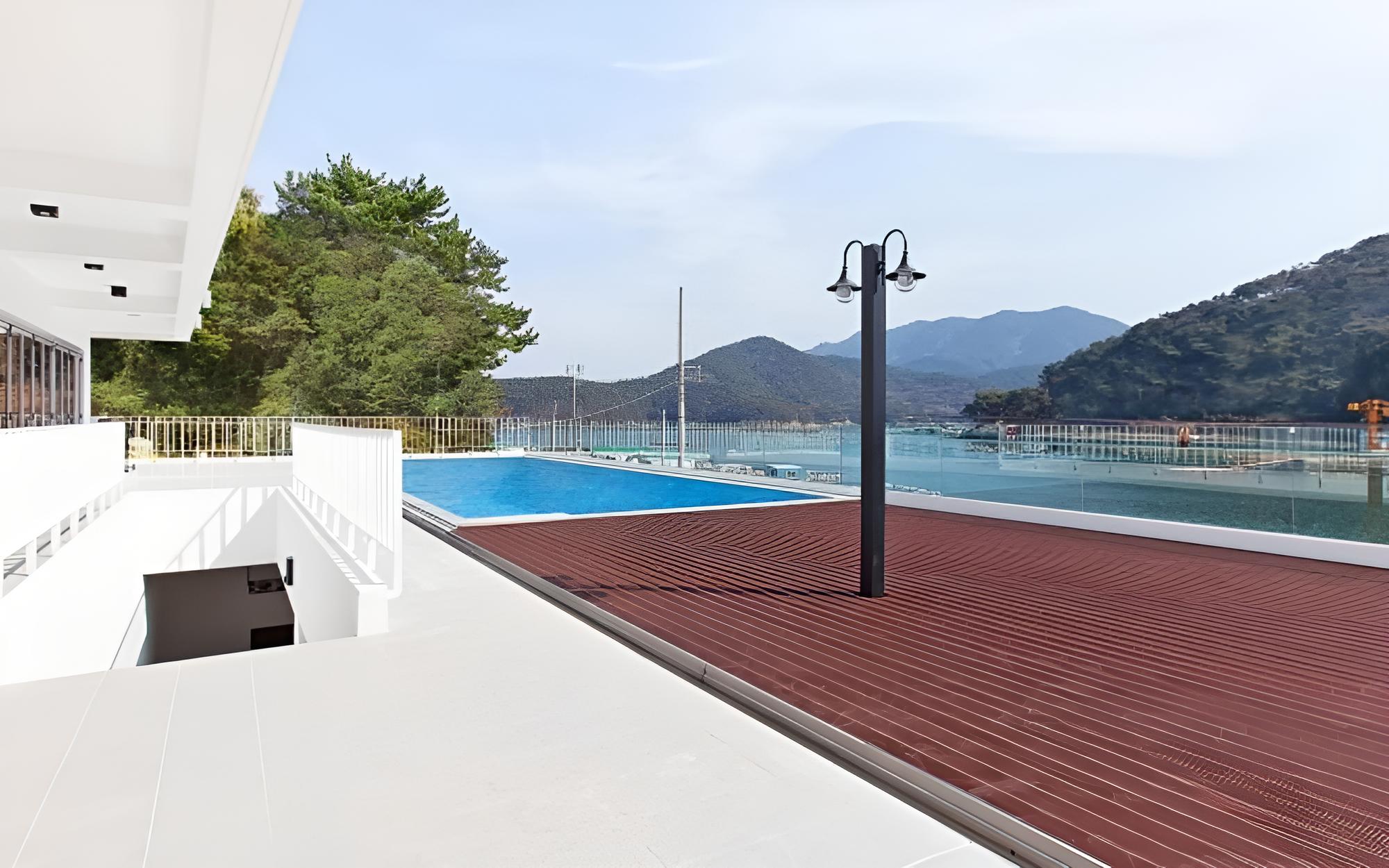 Tongyeong Zigzag Pension view 4