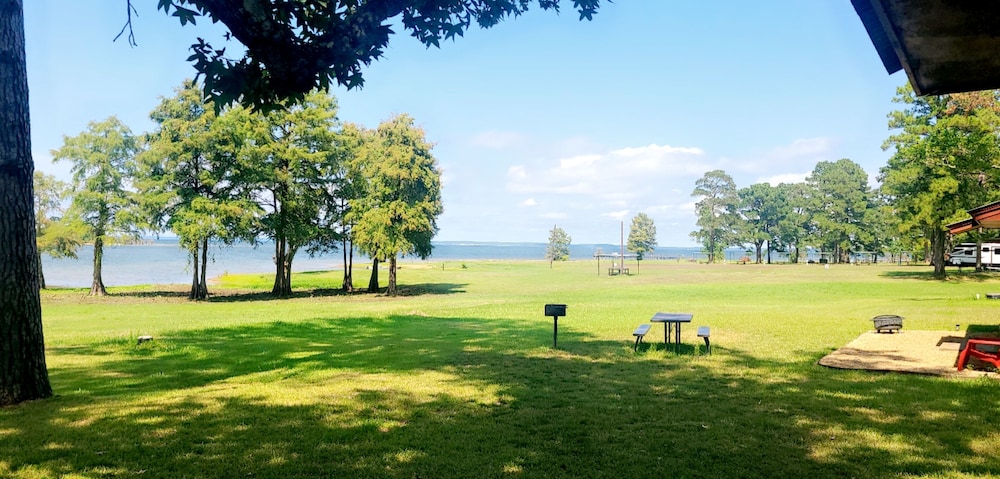 Leesville Vacations - McGees Landing Cabin 1-Toledo Bend Lake - Property Image 1