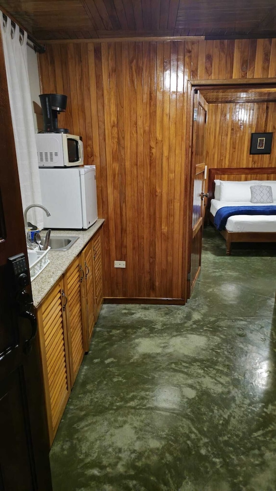 El Santuario Ecolodge