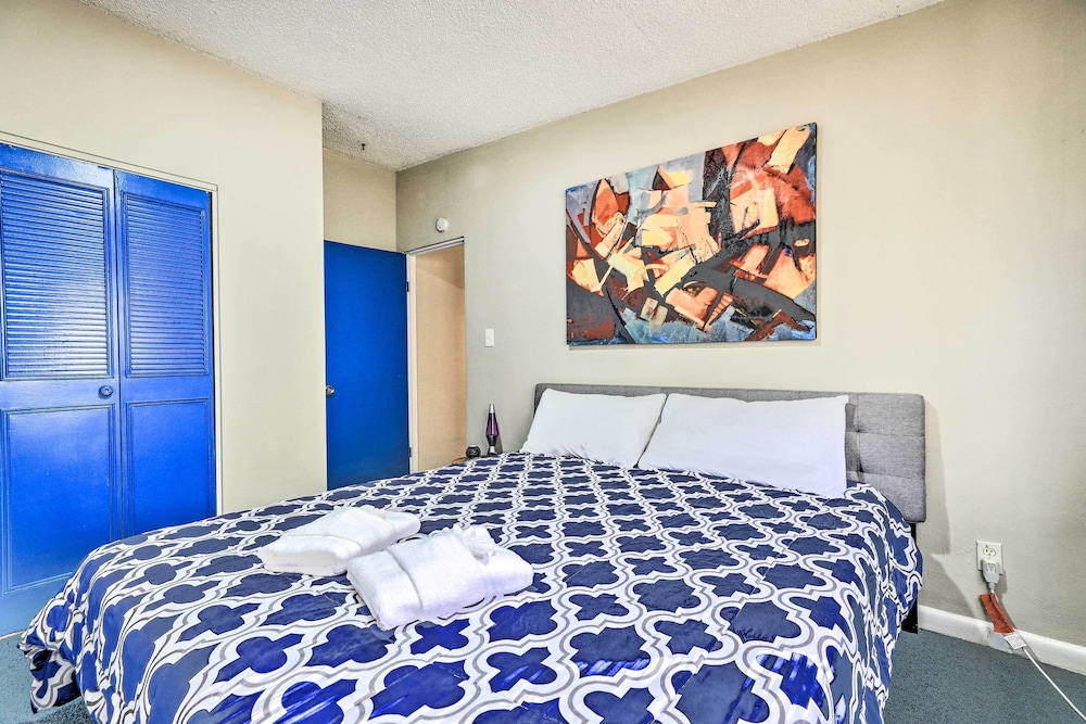 Charming Orlando Duplex ~ 6 Mi to Downtown!