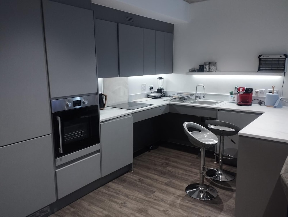 Immaculate 3-bed Apartment Homes in London
