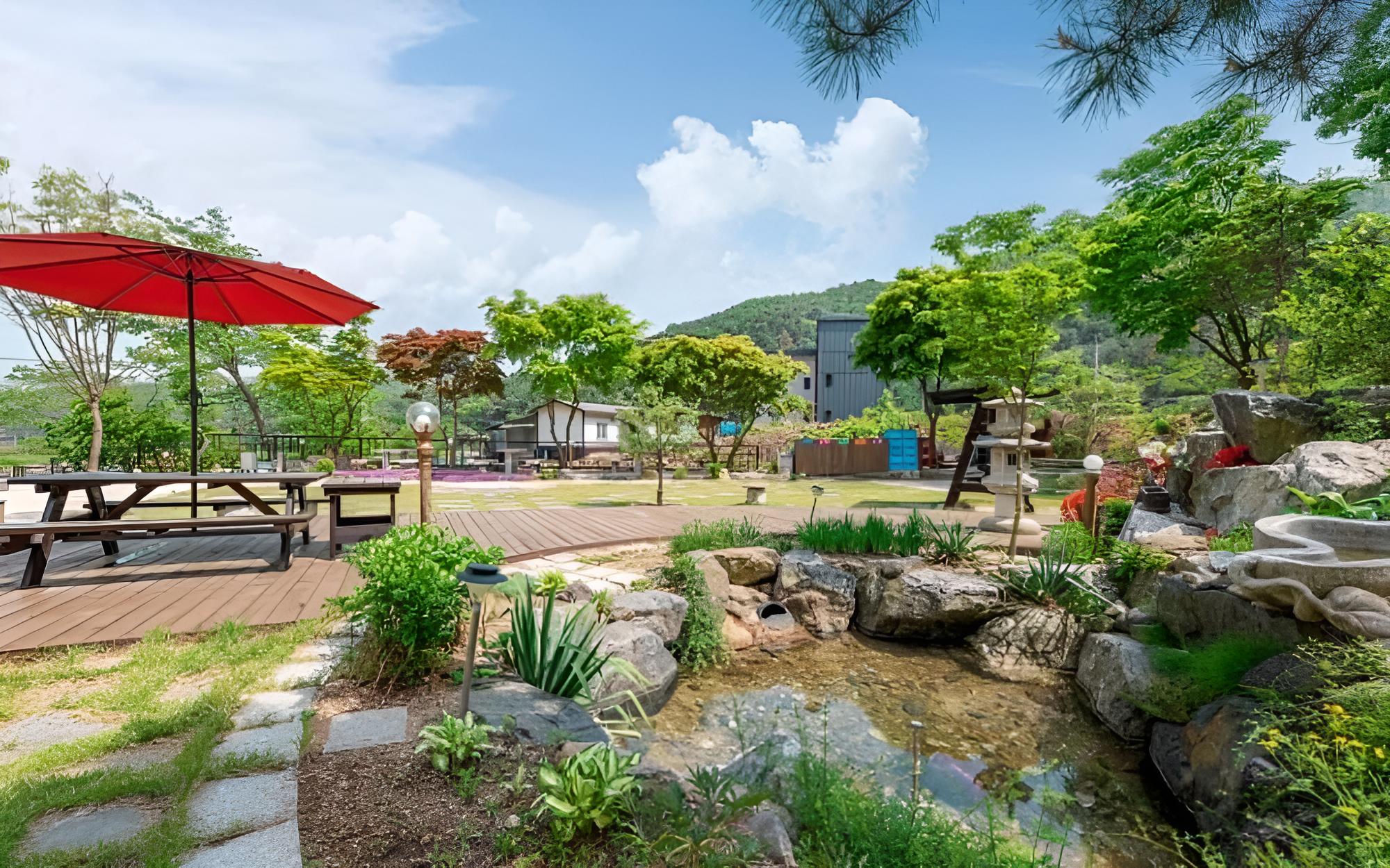 Pocheon Cozy 11 Pension view 2